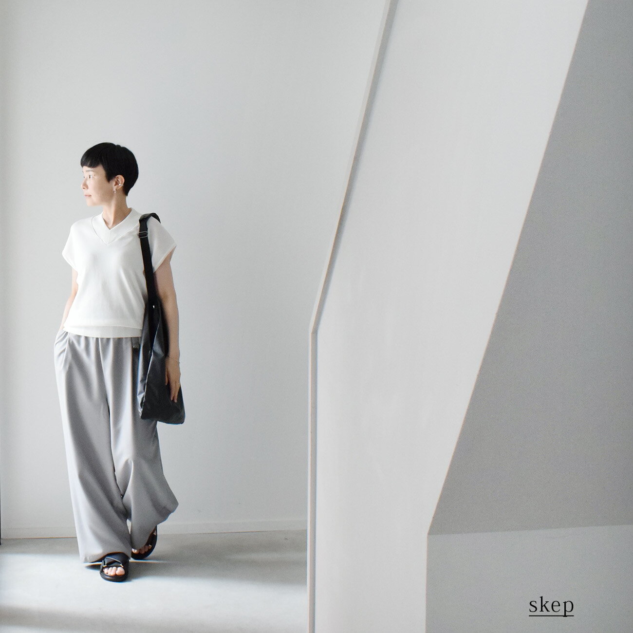 【送料無料】 Vネックニット ニット Vネック サマーニット 白 ホワイト Vネックニット白 サマーニット白 フレンチスリーブ 大人 トップス白 skep スケップ 【 フレンチスリーブVネックニット：白［NT43FSWH］】