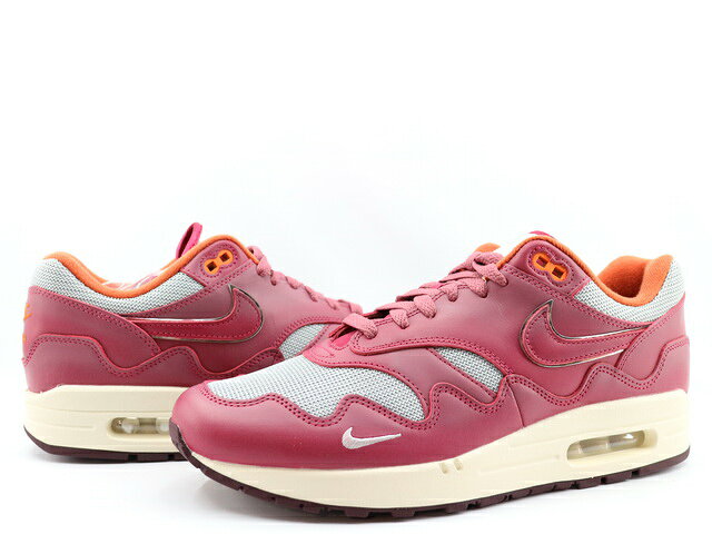 NIKE AIR MAX 1 