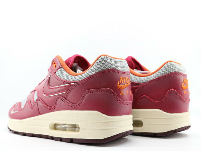 NIKE AIR MAX 1 