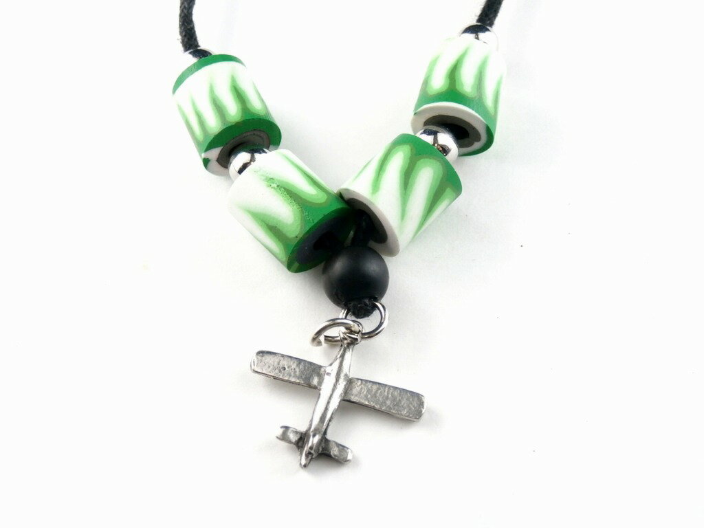 飛行機コードネックレス（グリーン系）