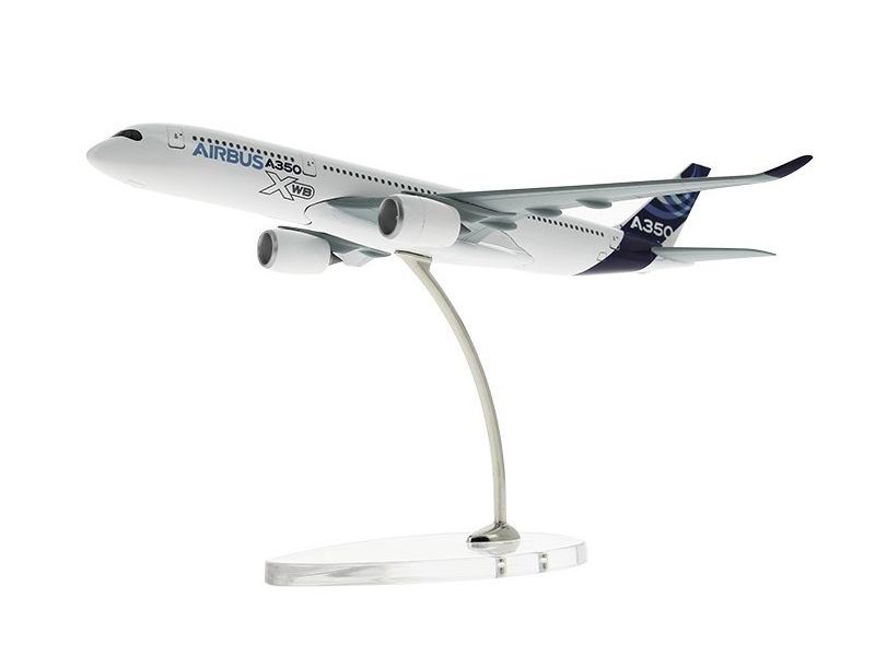 Airbus A350 XWB 1/400 scale model GAoX s@ _CLXg f