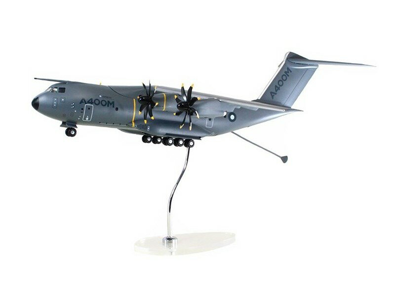 Airbus Executive A400M 1/100 scale model GAoX s@ vX`bN f