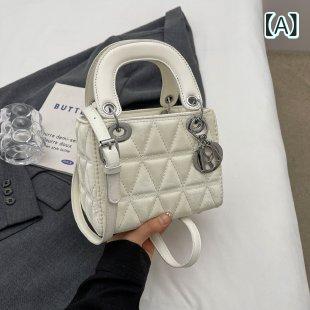 乐天商城 - 韓国 版の ファッション 的な 甘い ハンドバッグの 女性 2024の 新しい ファッションの 菱 格の 小さい 方の カバンは 簡単で 斜めに 肩を 掛けて 妃の カバンを かぶせます。