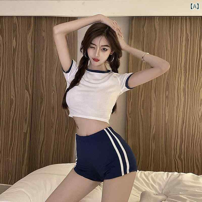 2025 新しい スポーツと レジャーファッションヨガセット 夏の 女性の ホットガールセクシーな T シャツ + ショーツクロスボーダー 卸売