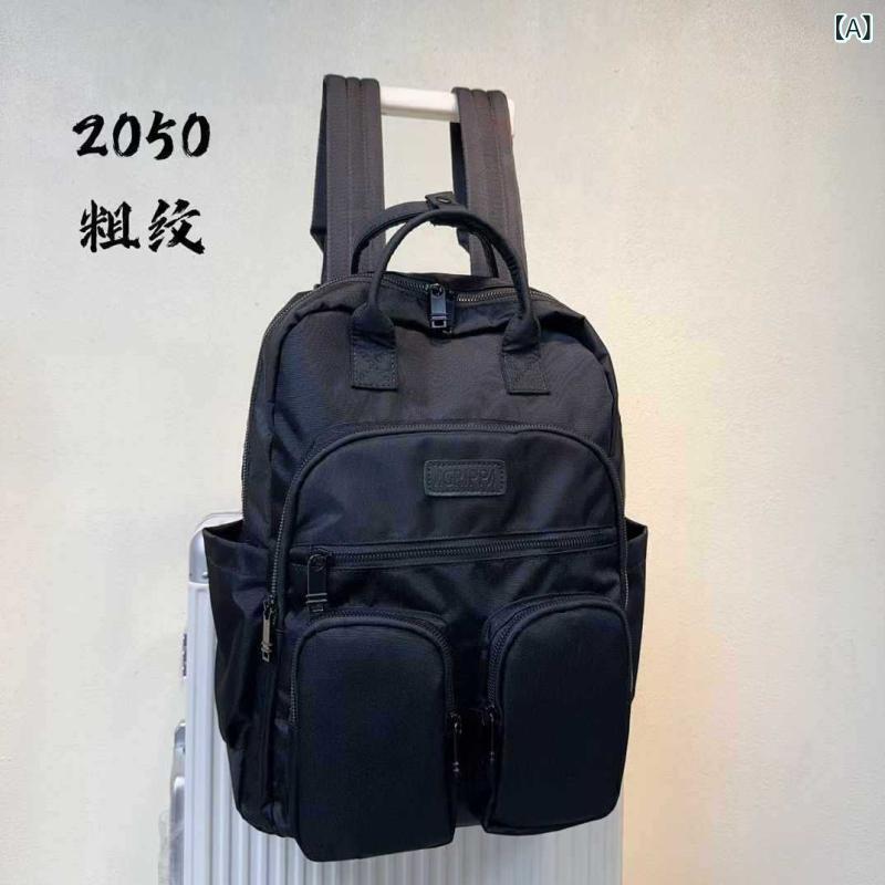 カジュアルな ランドセルの 新型の 太い ナイロンの リュックサックの 多い ポケットは 簡単で 実用 的です。