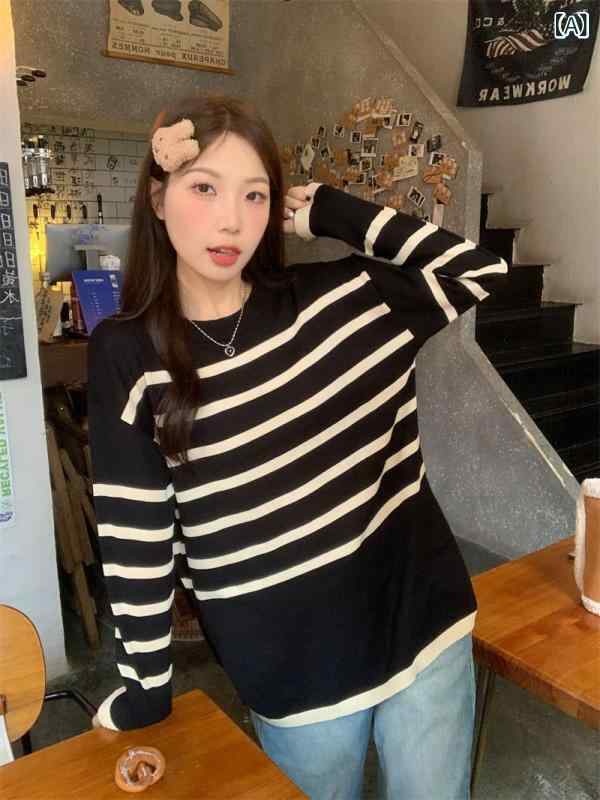 怠惰な 風の レ トロな ストライプの 丸首の 長袖の ニットの 女性の 春の 新型の ゆったり した デザイン 感の 百 合の 頭の 上着