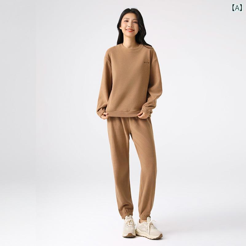 家の 服は ベアーの 香りの スーツを 着る ことが できます。