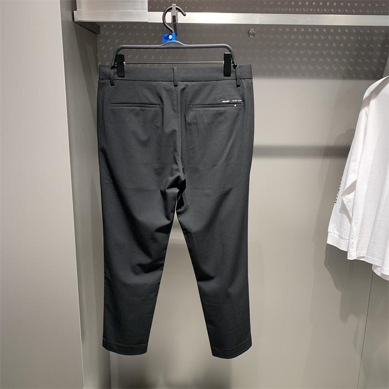 韓国 版の トレンディな 紳士 服 2022 秋の 新作 メンズ 黒 刺繍 スリムフィットビジネスカジュアルパンツ
