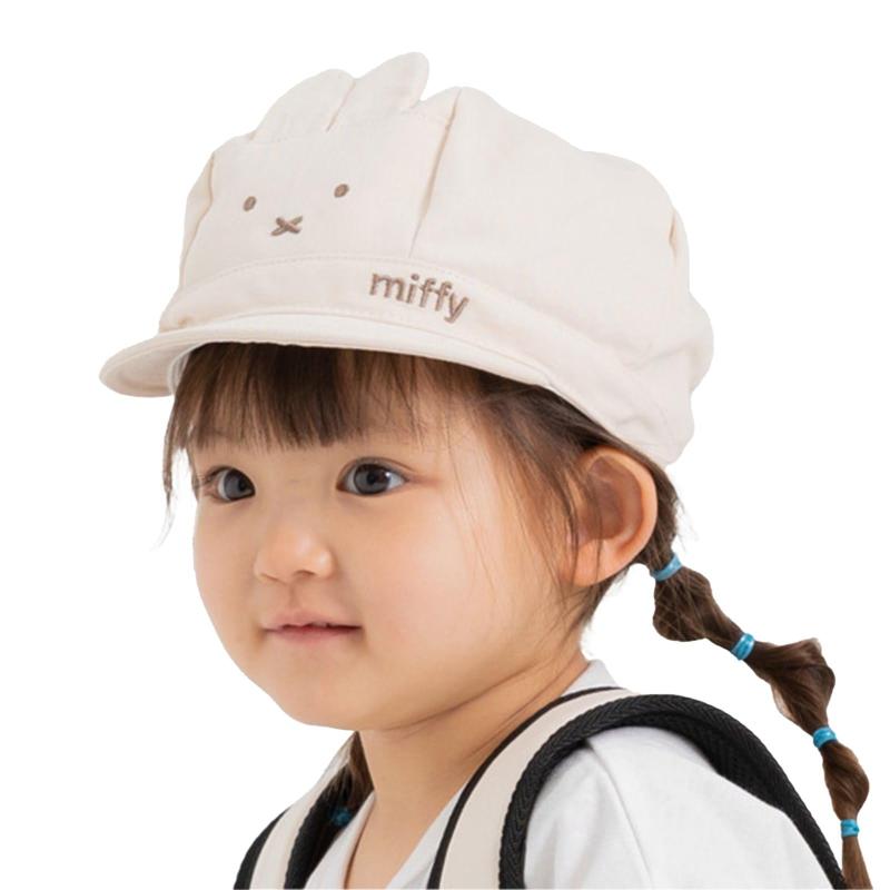 [chil2] ミッフィー 帽子 キャスケット キャップ 子供用 キッズ ベビー つば付 女の子 miffy グッズ 48-50 52-54cm立体的なお耳がついた「ミッフィー」のおしゃれでかわいいキャスケットシンプルなフェイス刺繍が映えて、かぶるだけでコーデのポイントに後ろでサイズ調整も可能です