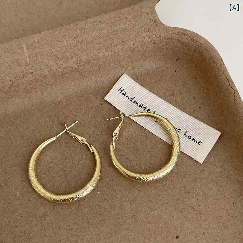 2025 ヨーロッパと アメリカの 人気の 925 シルバー 針 プレーンイヤリング 女性の ハイエンド 外国 貿易 誇張 イヤリング イヤリング 卸売