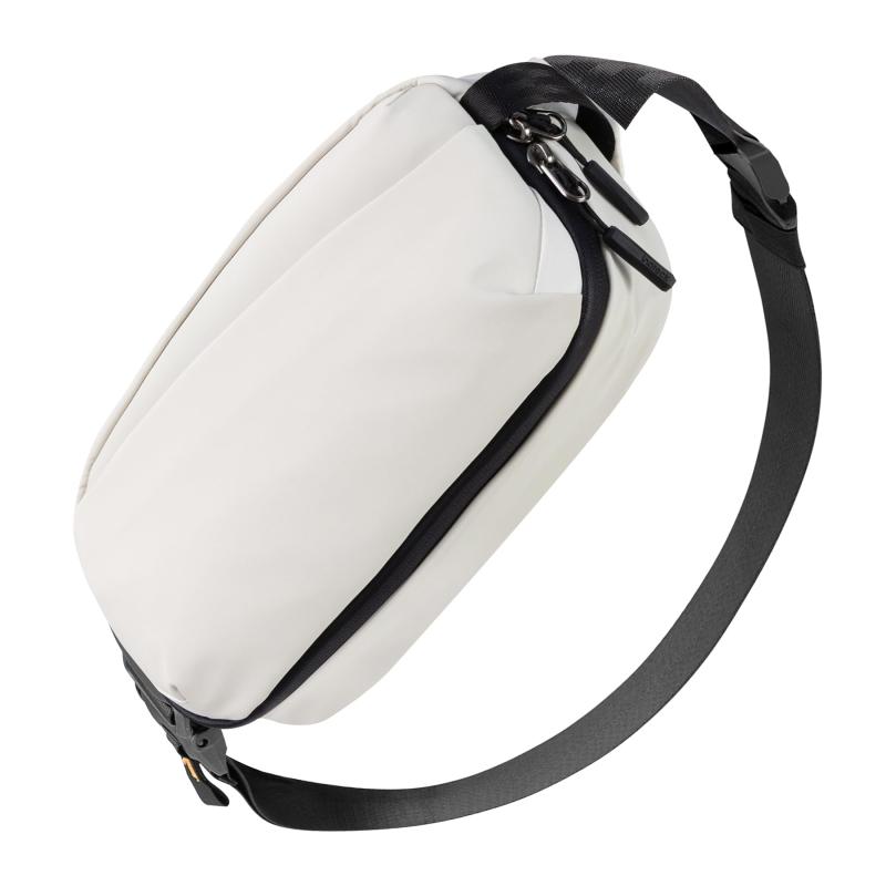 Rakuten - Inateck Sling Bag X-Pro、拡張可能な多機能ショルダー＆クロスボディバッグ（16個の収納ポケット付き、RFIDブロックポケット搭載）、旅行・通勤・スポーツ・レジャーに最適