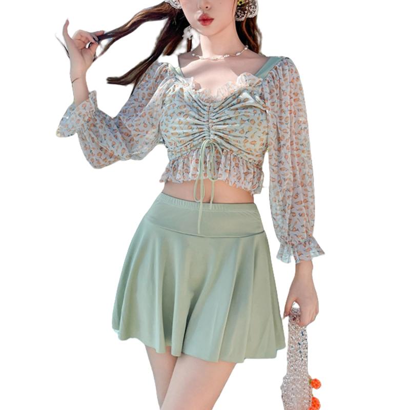 [MzcoYmm] 水着 レディース 体型カバー 2点セット セパレート スイムウェア 長袖トップス 花柄 フリル ハイウエスト フレアスカート 可愛い 大きいサイズ ビーチ 温泉 旅行