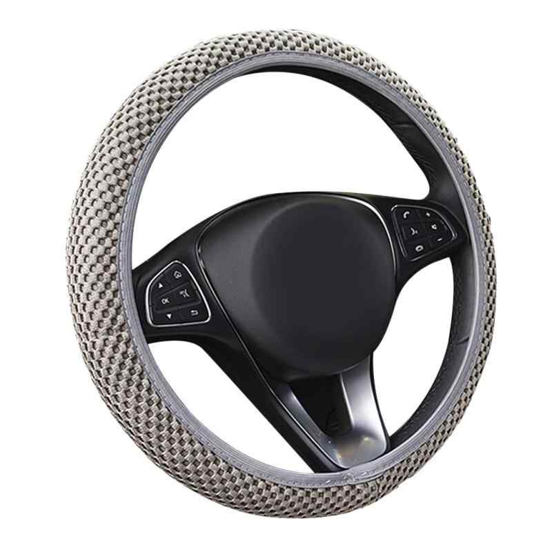 ハンドルカバー 車 ステアリングカバー 滑り止め 保護 通気性 伸縮性 握りやすい フィット 清潔簡単 3D おしゃれ 軽自動車 普通車 カー用品 直径37cm～38cm 春夏秋冬【素材】:3Dメッシュ　 【適合サイズ】:直径約37-38cmまで　 【適合ハンドル形状】:円形、D型【柔らかい素材】：上質な3Dメッシュ素材を採用し、手になじみやすく、握り心地も良いです。吸汗速乾にも優れ、清潔も簡単で、いつでも快適にお使いいただけます。【通気性】：ハンドルを汚れや傷から優しく守ってくれ、手汗をかいた時にも、べたべたすることなく、快適に運転できます。握り心地もやわらかく、夏の暑さや冬の冷たさも軽減、春夏秋冬に活躍してくれます。【様々な場合活躍】：伸縮性のある生地を使用し、着脱が簡単で、女性でも楽に取り付けられます。円形、D型のハンドルに適し、普通車から軽自動車まで、95%以上の車におすすめです。【安心】: お届けの商品が汚れ・破損などの問題がございましたら、お客様に満足いただけるサービスを提供いたしますので、到着後一週間以内に、メールにて弊社にご連絡いただきますようお願いします。