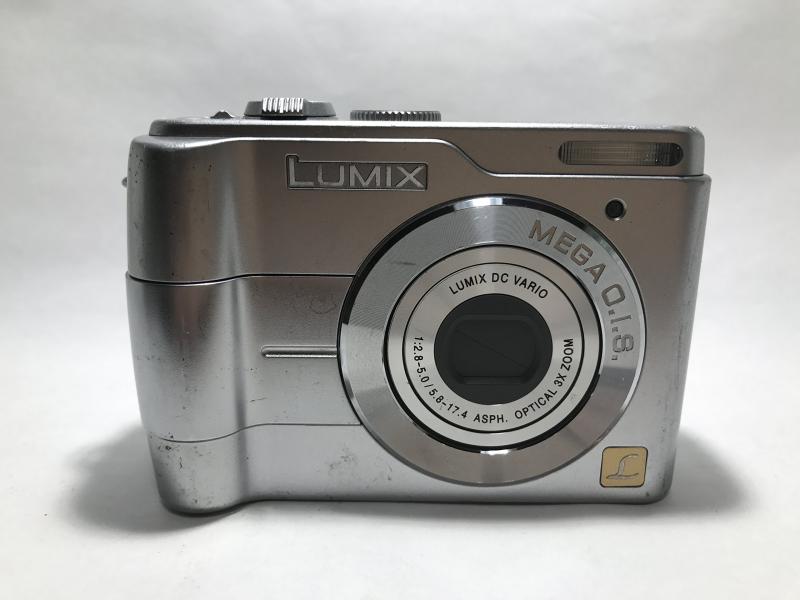 樂天商城 - パナソニック デジタルカメラ ルミックス 400万画素 DMC-LS1-S