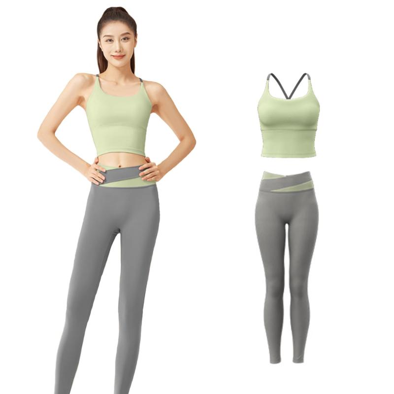 [Kesaeki] ヨガウェア上下セット通気性 ヨガウェア トップス カップ付き ハイウエストヨガパンツ カップ付き 揺れない おしゃれ ホットヨガ ウェア 上下セット レディース ヨガウェア レディ