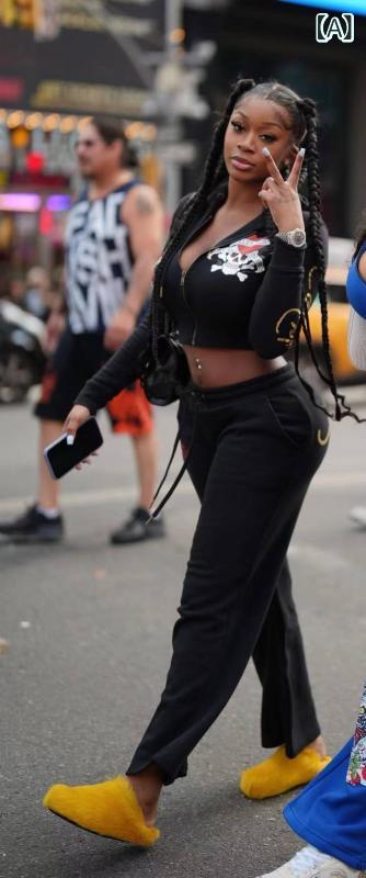 欧米の ファッション ブランドの 街頭の スカルの 愛の プリントの 基礎の 金の ファスナーの 短い カーディガンの 腰の まっすぐな ズボンの 2 セットの 女性