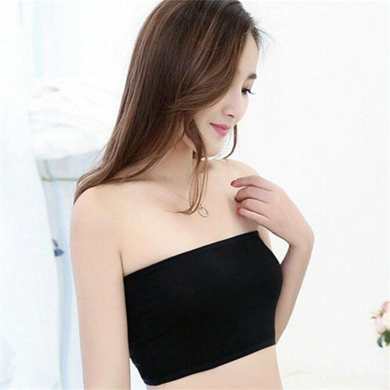 夏 2021 新作 韓国 版 純 色 修身 ショート タイプの 胸を 拭き、 肩を 露出 さ せ、 ベストを 着用 します。