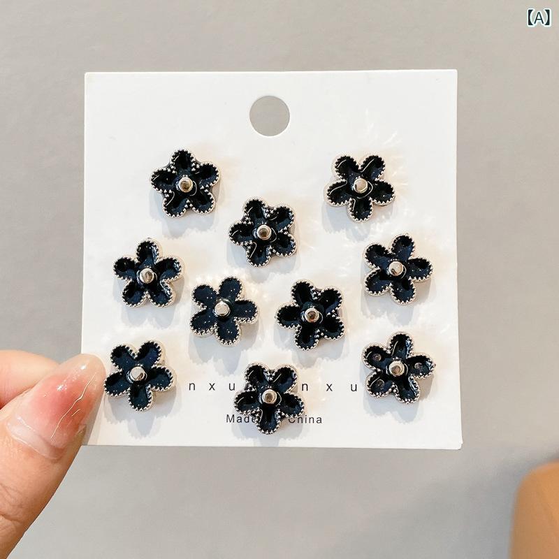 縫い なし ボタンの 暗い ボタンの 女性の 光を 防ぐ シャツの カーディガン