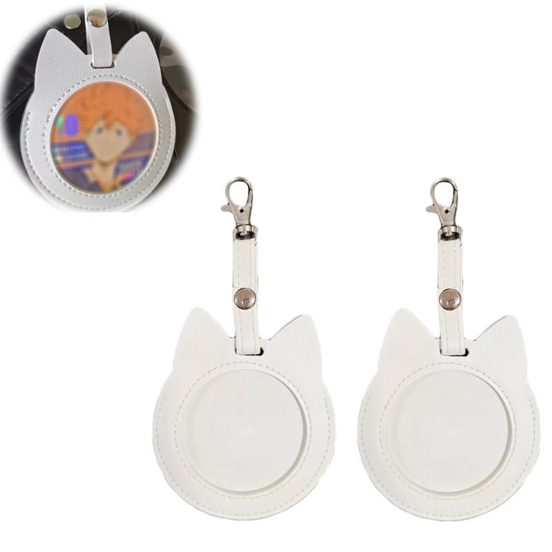 TUDOUZZZ 缶バッジカバー 缶バッジケース 缶バッジ キーホルダー 58mmバッジに最適 2枚入り 高い透明性 傷防止 バッジ収納 PUレザー ホワイト