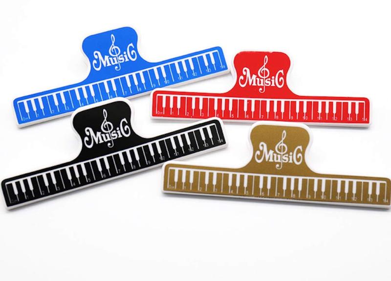 Rakuten - 【A-Flat】楽譜クリップ ワイドタイプ 4色セット（赤・青・黒・金）｜強力バネでしっかり固定｜ピアノ・音楽書・教本のページ押さえに最適｜楽譜バインダー ストッパー