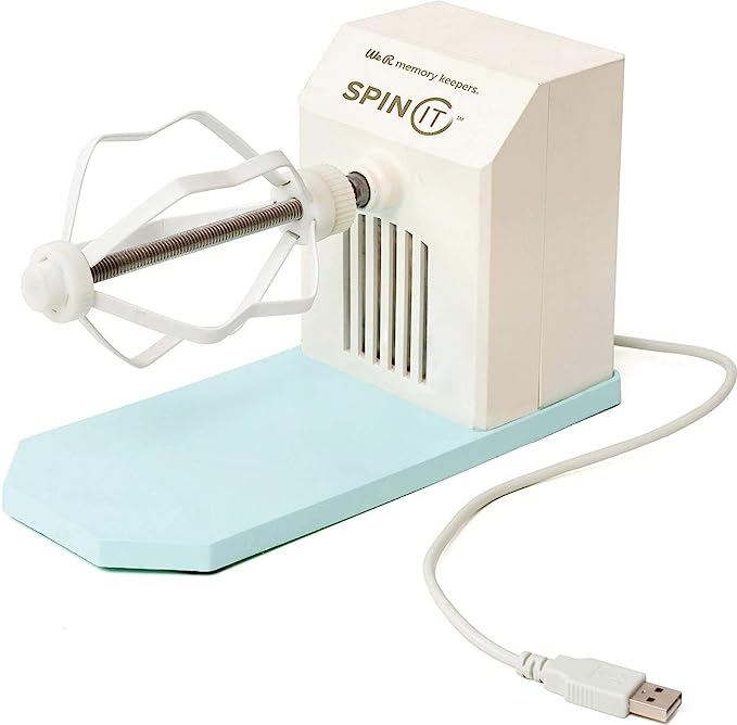 【中古】【輸入品・未使用】We R Memory Keepers ツール Spin It - Motorized Rotary Drying Tool