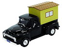 【中古】【輸入品・未使用】1956 Ford F-100 Pickup Truck Black with Camper 1/32 by Signature Models 32395 by Signature Models【メーカー名】Signature Models【メーカー型番】【ブランド名】Signature Models【商品説明】1956 Ford F-100 Pickup Truck Black with Camper 1/32 by Signature Models 32395 by Signature Models当店では初期不良に限り、商品到着から7日間は返品を 受付けております。こちらは海外販売用に買取り致しました未使用品です。買取り致しました為、中古扱いとしております。他モールとの併売品の為、完売の際はご連絡致しますのでご了承下さい。速やかにご返金させて頂きます。ご注文からお届けまで1、ご注文⇒ご注文は24時間受け付けております。2、注文確認⇒ご注文後、当店から注文確認メールを送信します。3、配送⇒当店海外倉庫から取り寄せの場合は10〜30日程度でのお届けとなります。国内到着後、発送の際に通知にてご連絡致します。国内倉庫からの場合は3〜7日でのお届けとなります。　※離島、北海道、九州、沖縄は遅れる場合がございます。予めご了承下さい。お電話でのお問合せは少人数で運営の為受け付けておりませんので、メールにてお問合せお願い致します。営業時間　月〜金　10:00〜17:00お客様都合によるご注文後のキャンセル・返品はお受けしておりませんのでご了承下さい。