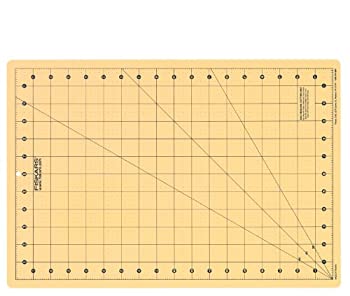 šۡ͢ʡ̤ѡFiskars 183700-1002 Fashion Cutting Mat%% 12 by 18-Inc...