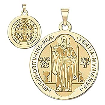 【中古】【輸入品・未使用】聖ベネディクト 宗教メダル - ソリッドな10Kと14Kのイエローまたはホワイトゴールド、またはスターリングシルバー。【メーカー名】PicturesOnGold.com【メーカー型番】ST114-RL【ブランド名】PicturesOnGold.com【商品説明】聖ベネディクト 宗教メダル - ソリッドな10Kと14Kのイエローまたはホワイトゴールド、またはスターリングシルバー。当店では初期不良に限り、商品到着から7日間は返品を 受付けております。こちらは海外販売用に買取り致しました未使用品です。買取り致しました為、中古扱いとしております。他モールとの併売品の為、完売の際はご連絡致しますのでご了承下さい。速やかにご返金させて頂きます。ご注文からお届けまで1、ご注文⇒ご注文は24時間受け付けております。2、注文確認⇒ご注文後、当店から注文確認メールを送信します。3、配送⇒当店海外倉庫から取り寄せの場合は10〜30日程度でのお届けとなります。国内到着後、発送の際に通知にてご連絡致します。国内倉庫からの場合は3〜7日でのお届けとなります。　※離島、北海道、九州、沖縄は遅れる場合がございます。予めご了承下さい。お電話でのお問合せは少人数で運営の為受け付けておりませんので、メールにてお問合せお願い致します。営業時間　月〜金　10:00〜17:00お客様都合によるご注文後のキャンセル・返品はお受けしておりませんのでご了承下さい。