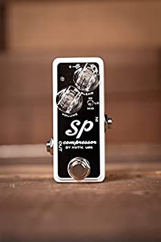 【中古】【輸入品・未使用】■Xotic （エキゾチック） SP Compressor コンプレッサー 並行輸入品【メーカー名】Xotic【メーカー型番】SP Compressor【ブランド名】Xotic【商品説明】■Xotic （エキゾチック） SP Compressor コンプレッサー 並行輸入品当店では初期不良に限り、商品到着から7日間は返品を 受付けております。こちらは海外販売用に買取り致しました未使用品です。買取り致しました為、中古扱いとしております。他モールとの併売品の為、完売の際はご連絡致しますのでご了承下さい。速やかにご返金させて頂きます。ご注文からお届けまで1、ご注文⇒ご注文は24時間受け付けております。2、注文確認⇒ご注文後、当店から注文確認メールを送信します。3、配送⇒当店海外倉庫から取り寄せの場合は10〜30日程度でのお届けとなります。国内到着後、発送の際に通知にてご連絡致します。国内倉庫からの場合は3〜7日でのお届けとなります。　※離島、北海道、九州、沖縄は遅れる場合がございます。予めご了承下さい。お電話でのお問合せは少人数で運営の為受け付けておりませんので、メールにてお問合せお願い致します。営業時間　月〜金　10:00〜17:00お客様都合によるご注文後のキャンセル・返品はお受けしておりませんのでご了承下さい。