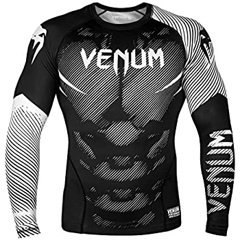 【中古】【輸入品・未使用】Venum Nogi 2.0 ラッシュガード - 長袖 - ブラック-S、ブラック、スモール【メーカー名】Venum (US Sports)【メーカー型番】VENUM-03595-108-XL【ブランド名】Venum【商品説明】Venum Nogi 2.0 ラッシュガード - 長袖 - ブラック-S、ブラック、スモール当店では初期不良に限り、商品到着から7日間は返品を 受付けております。こちらは海外販売用に買取り致しました未使用品です。買取り致しました為、中古扱いとしております。他モールとの併売品の為、完売の際はご連絡致しますのでご了承下さい。速やかにご返金させて頂きます。ご注文からお届けまで1、ご注文⇒ご注文は24時間受け付けております。2、注文確認⇒ご注文後、当店から注文確認メールを送信します。3、配送⇒当店海外倉庫から取り寄せの場合は10〜30日程度でのお届けとなります。国内到着後、発送の際に通知にてご連絡致します。国内倉庫からの場合は3〜7日でのお届けとなります。　※離島、北海道、九州、沖縄は遅れる場合がございます。予めご了承下さい。お電話でのお問合せは少人数で運営の為受け付けておりませんので、メールにてお問合せお願い致します。営業時間　月〜金　10:00〜17:00お客様都合によるご注文後のキャンセル・返品はお受けしておりませんのでご了承下さい。