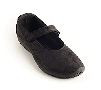 【中古】【輸入品・未使用】Arcopedico レディース カラー: ブラウン