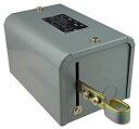 【中古】【輸入品・未使用】Square D 9038 Open Tank Mechanical Alternator%カンマ% NEMA 1%カンマ% Cont...