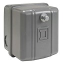 【中古】【輸入品・未使用】Square D by Schneider Electric 9013GHG2J63X Pressure Switch%カンマ% 200/250 psi Sensor%カンマ% NEMA 1 Enclosure%カンマ% 1/4 NPSF%カンマ% 140-175 ps