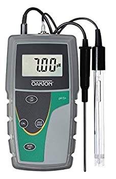 【中古】【輸入品・未使用】Oakton pH 5+ Handheld Meter with pH Probe