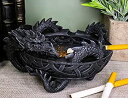 【中古】【輸入品・未使用】Ebros 中世ファンタジー ガーウルフ 眠れるドラゴンラウンドシガレット灰皿 ケルトノットワークの置物付き 直径5.75インチ(3)