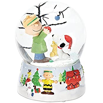 【中古】【輸入品・未使用】Roman Peanuts Charlie Brown and Snoopy O Christmas Tree Musical Water Globe by Roman
