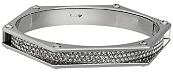 【中古】【輸入品・未使用】SWAROVSKI ボルトバングル スモール 5098835【メーカー名】Swarovski【メーカー型番】5098835【ブランド名】SWAROVSKI(スワロフスキー)【商品説明】SWAROVSKI ボルトバングル スモール 5098835当店では初期不良に限り、商品到着から7日間は返品を 受付けております。こちらは海外販売用に買取り致しました未使用品です。買取り致しました為、中古扱いとしております。他モールとの併売品の為、完売の際はご連絡致しますのでご了承下さい。速やかにご返金させて頂きます。ご注文からお届けまで1、ご注文⇒ご注文は24時間受け付けております。2、注文確認⇒ご注文後、当店から注文確認メールを送信します。3、配送⇒当店海外倉庫から取り寄せの場合は10〜30日程度でのお届けとなります。国内到着後、発送の際に通知にてご連絡致します。国内倉庫からの場合は3〜7日でのお届けとなります。　※離島、北海道、九州、沖縄は遅れる場合がございます。予めご了承下さい。お電話でのお問合せは少人数で運営の為受け付けておりませんので、メールにてお問合せお願い致します。営業時間　月〜金　10:00〜17:00お客様都合によるご注文後のキャンセル・返品はお受けしておりませんのでご了承下さい。