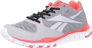 【中古】【輸入品・未使用】[リーボック] Men's Realflex Transition 2.0-M%カンマ% Flat Zinc Grey/Vitamin C%カンマ% 9 M US