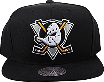 楽天スカイマーケットプラス【中古】【輸入品・未使用】Mitchell and Ness アナハイムマイティダックス スナップバックハット One Size ブラック