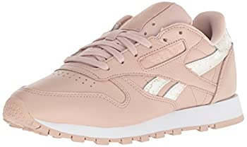 yÁzyAiEgpzReebok Women's Classic Leather Walking Shoe%J}% Sidestripes-Bare Beige/wh%J}% 9.5 M US