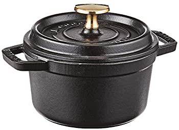 【中古】【輸入品・未使用】(Matte Black) - Staub 1101425 Round Cocotte Oven%カンマ% 0.7l%カンマ% Matte Black