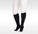 【中古】【輸入品・未使用】Juzo Soft Knee High 20-30mmHg Closed Toe%カンマ% IV%カンマ% Black by Juzo