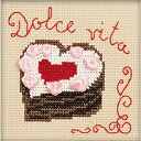 【中古】【輸入品・未使用】クロスステッチ刺繍キット No.1253 「Heart Cake」 (ハートのケーキ)