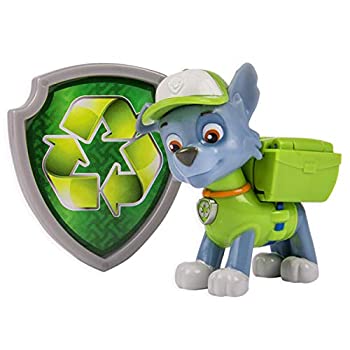 【中古】【輸入品・未使用】Paw Patrol - Action Pack Pup and Badge - Rocky [並行輸入品]