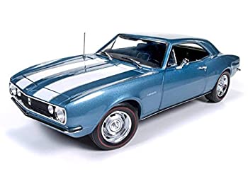 【中古】【輸入品・未使用】[Auto World][Autoworld AMM1101 1967 Chevrolet Camaro Z/28 50th Anniversary Nantucket Blue Limited Edition to 1002pcs 1/18 モデルカー] (