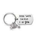 【中古】【輸入品・未使用】LParkin Ride Safe Daddy キーホルダー オートバイ ギフト お父さんが愛するキーホルダー お父さんへのギフト お...