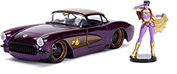 【中古】【輸入品 未使用】1957 Chevrolet Corvette Purple with Batgirl Diecast Figure DC Comics Bombshells Series 1/24 Diecast Model Car by Jada 30457