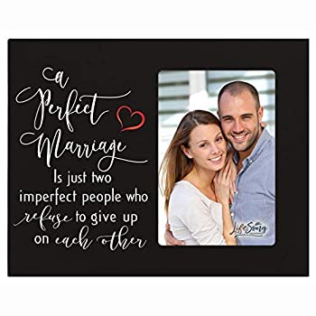 【中古】【輸入品 未使用】LifeSong Milestones A Perfect Marriage Wedding Anniversary Wooden 8 ダブルクォーテ x 10 ダブルクォーテ Picture Frame Engagement Gift for Couple