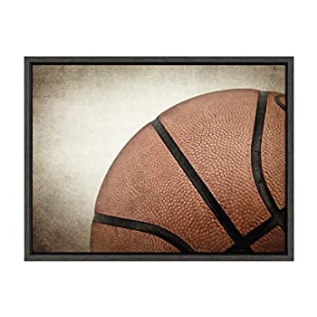 【中古】【輸入品・未使用】DesignOvation Sylvie Vintage Basketball Quarter Sport Print Framed Canvas Wall Art by Shawn St. Pete..