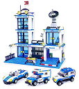 【中古】【輸入品・未使用】736ピース シティポリス駅&カービルディングブロックセット 3つの警察車のおもちゃ付き 警官パトロールカー エスコート車両 プリズン...